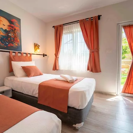 Hotel Kamkat 5*