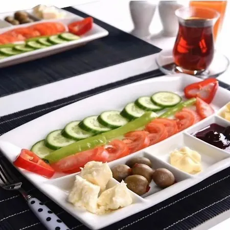 Hotel Kamkat 5*